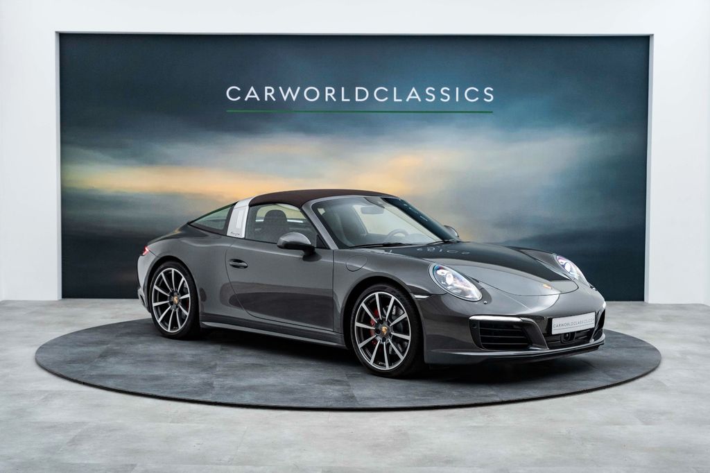 Porsche 991