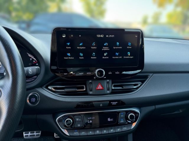 Fahrzeugabbildung Hyundai i30 cw N Line 48V +KLIMA+LED+NAVI+PDC+RFK+SHZ+UV