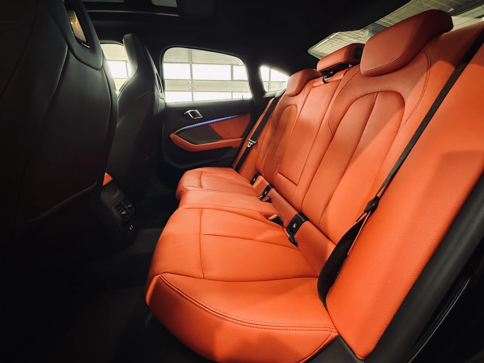 BMW M235i PERFORMANCE |H&K|PANO|M-SPORTSITZE DAKOTA|