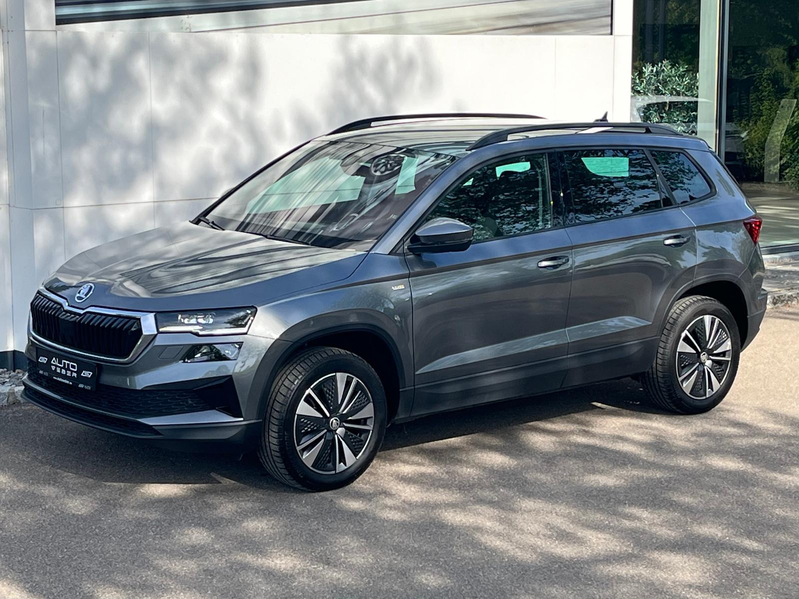 Skoda Karoq 1.5TSI DSG Tour NAVI LED AHL KAMERA