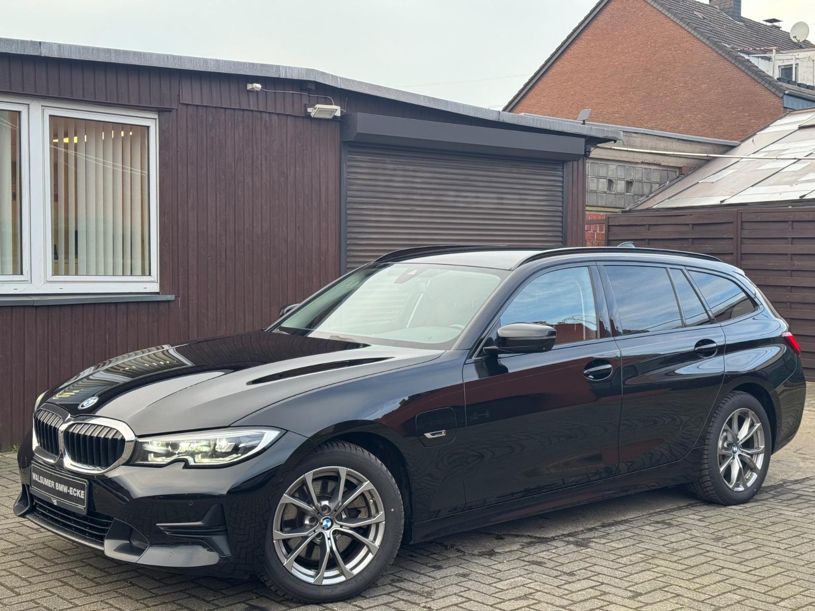 BMW 320e Sport Line Aut. NAVI 360° LEDER SHZ LED