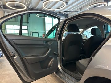 MYAUTOCENTER – Gebraucht- und Jahreswagen mit Werkstattservice in Pfaffenhofen Seat Toledo Reference *1. Hand*Klima*Radio*CD-Player*