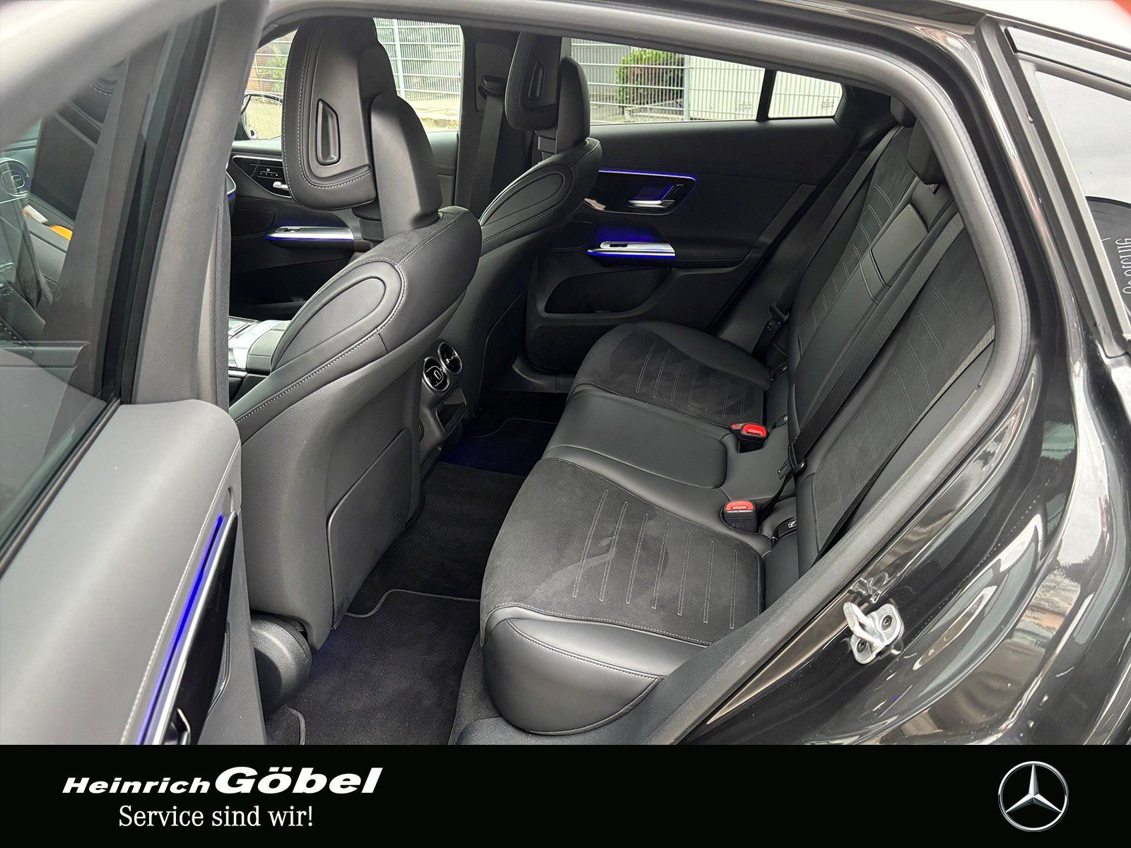Fahrzeugabbildung Mercedes-Benz GLC 220 d 4M Coupé AMG*AHK*PANO*MEMORY*DIST*360°