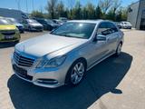 Mercedes-Benz E 300 CDI Limousine BlueEfficiency - gebrauchte Mercedes-Benz E 300 aus dem Jahr 2011