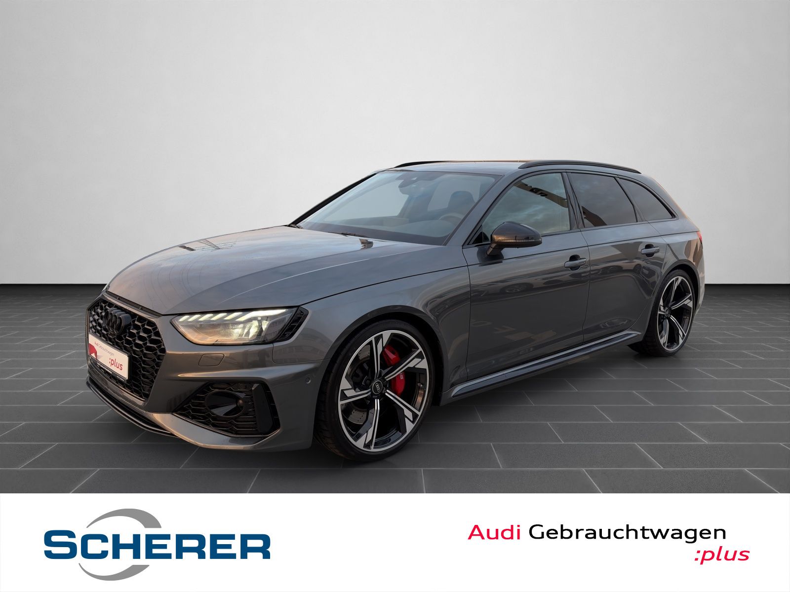 Audi RS4 - Bild 1