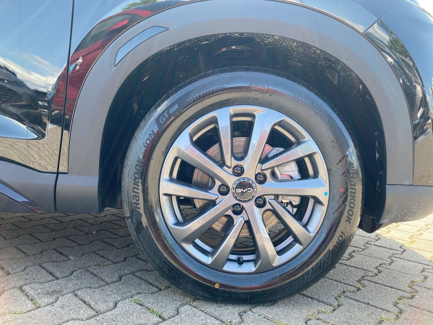 BYD ATTO 2