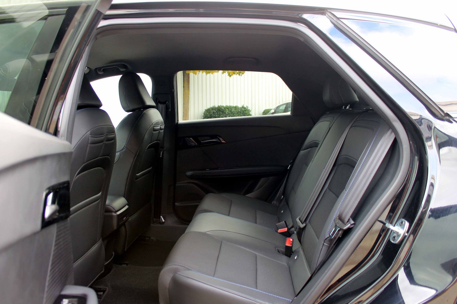 Fahrzeugabbildung MG MG4 Trophy Extended Range 77kWh ACC 360° LED BT