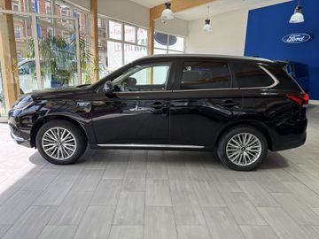 Mitsubishi Outlander PHEV Basis Spirit 4WD