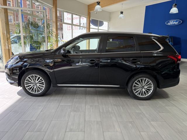Mitsubishi Outlander PHEV Basis Spirit 4WD