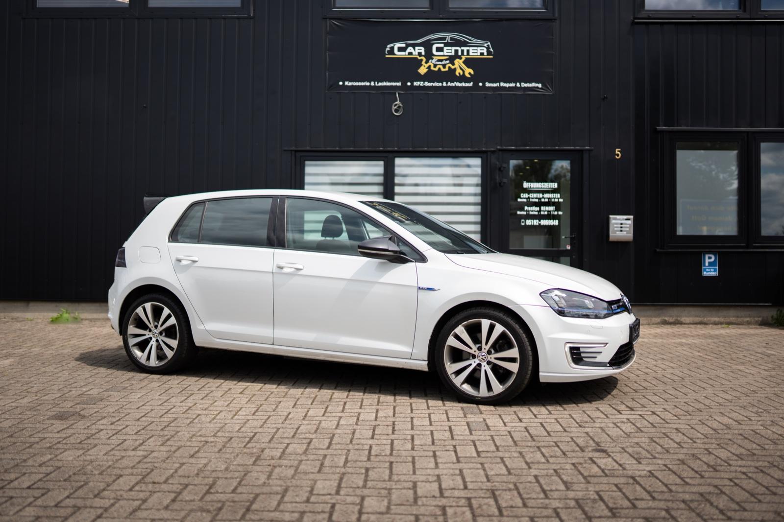 Volkswagen Golf VII GTE Limousine Hybrid TÜV neu