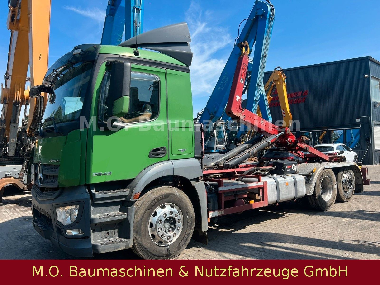 Fahrzeugabbildung Mercedes-Benz Antos 2543/Euro 6/Hiab XR 21S59