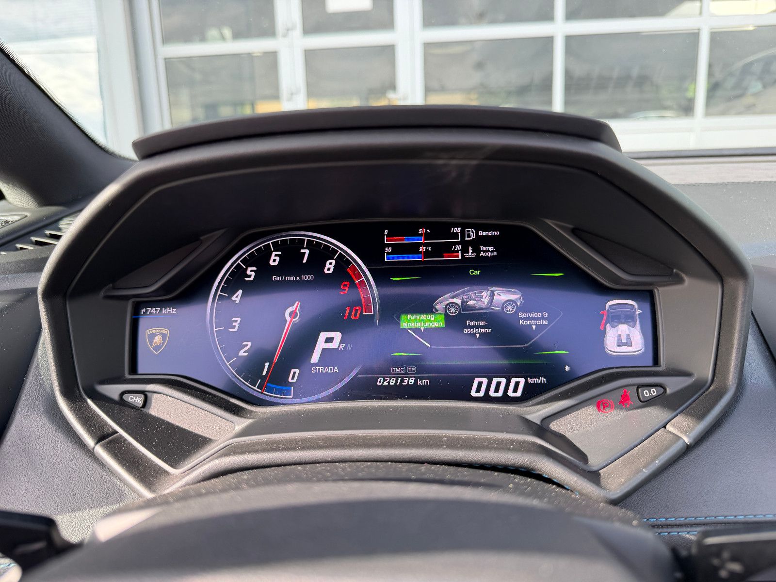 Fahrzeugabbildung Lamborghini Huracán/SPYDER/LIFT/KAMERA/LP610/KERAMIK/