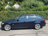BMW 318 Diesel Touring LCI - Behindertengerecht - BMW 318 aus 2009: 318d