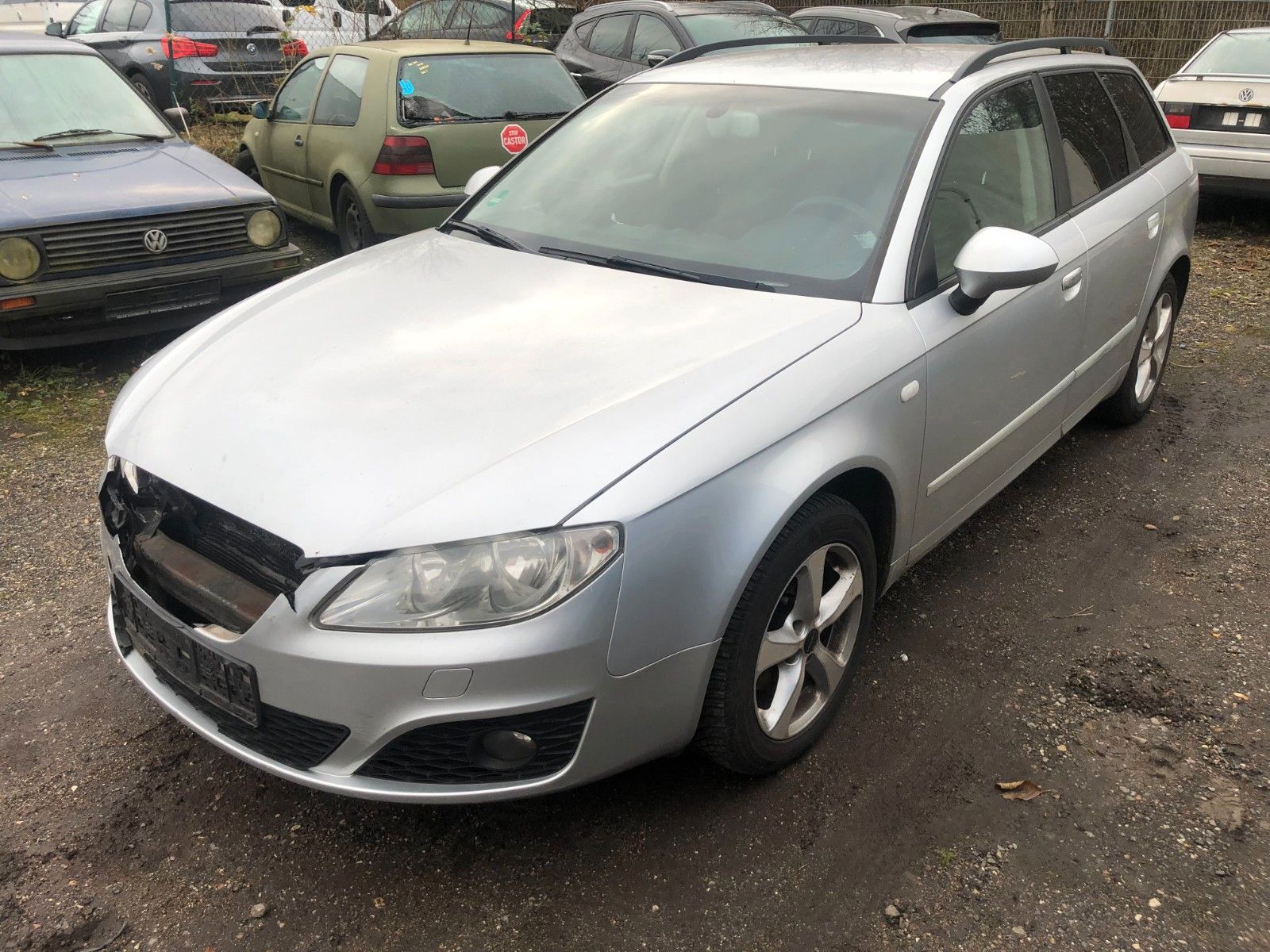 Fahrzeugabbildung SEAT Exeo ST Reference Wildschaden