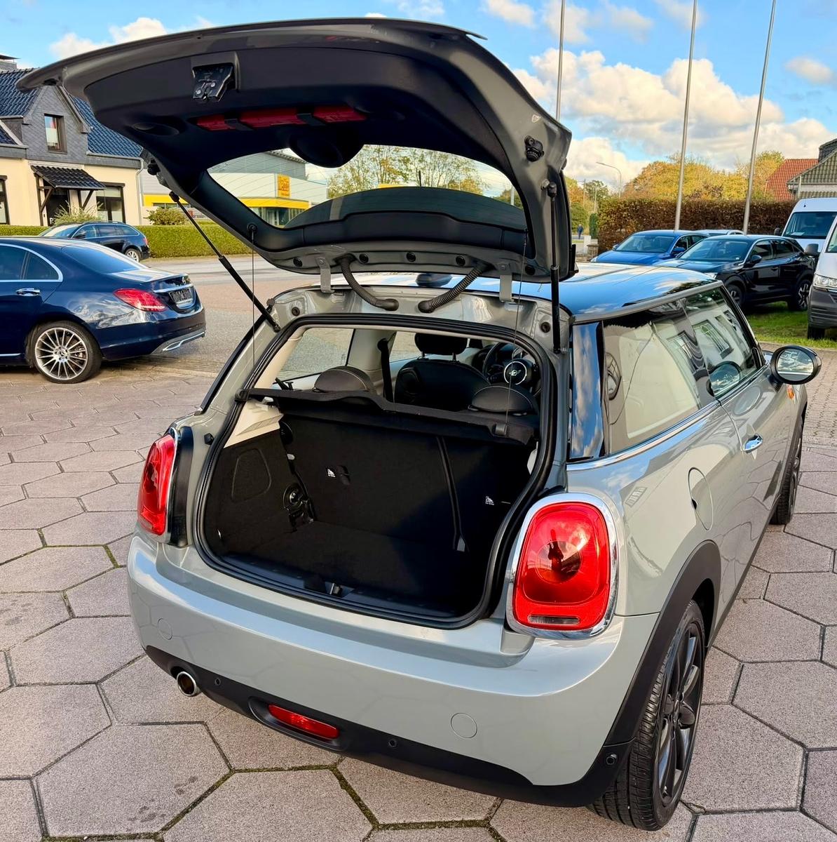 MINI Cooper 1.5 Aut. PANORAMADACH NAVI PDC