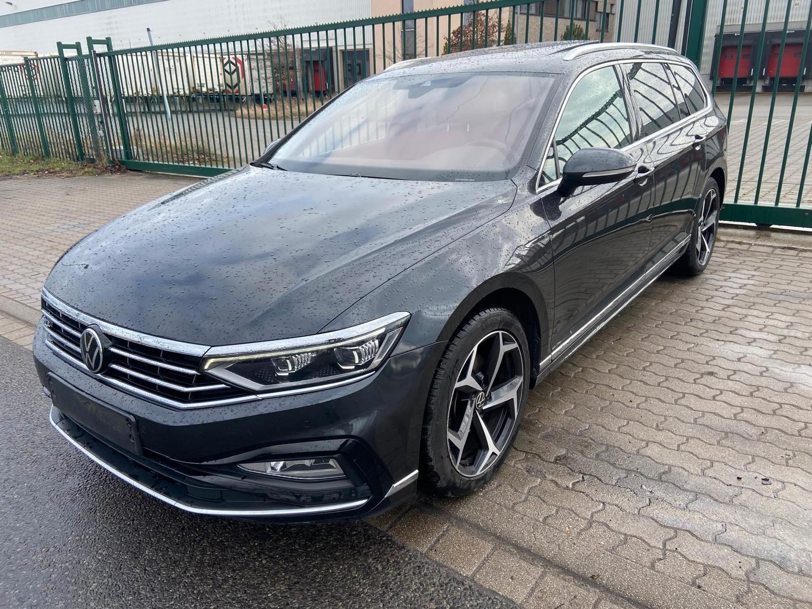 Volkswagen Passat Variant R Line Panorama Matrix