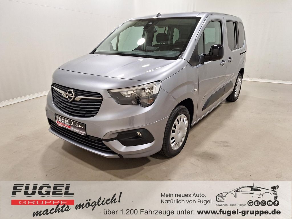 Opel Combo Life — hlavná fotografia