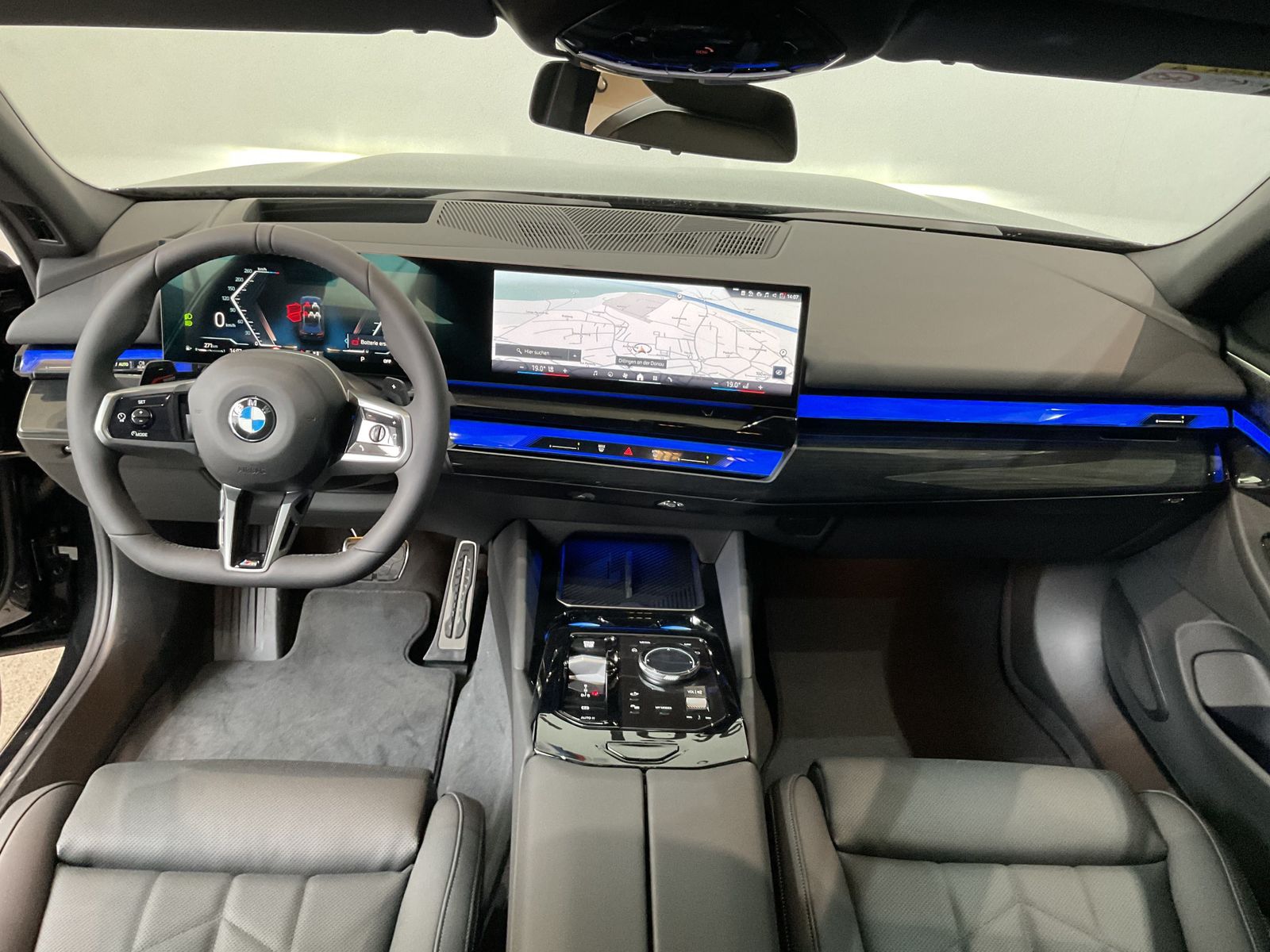 Fahrzeugabbildung BMW 540d xDrive Komfortzugang, aktive Sitzbelüftung