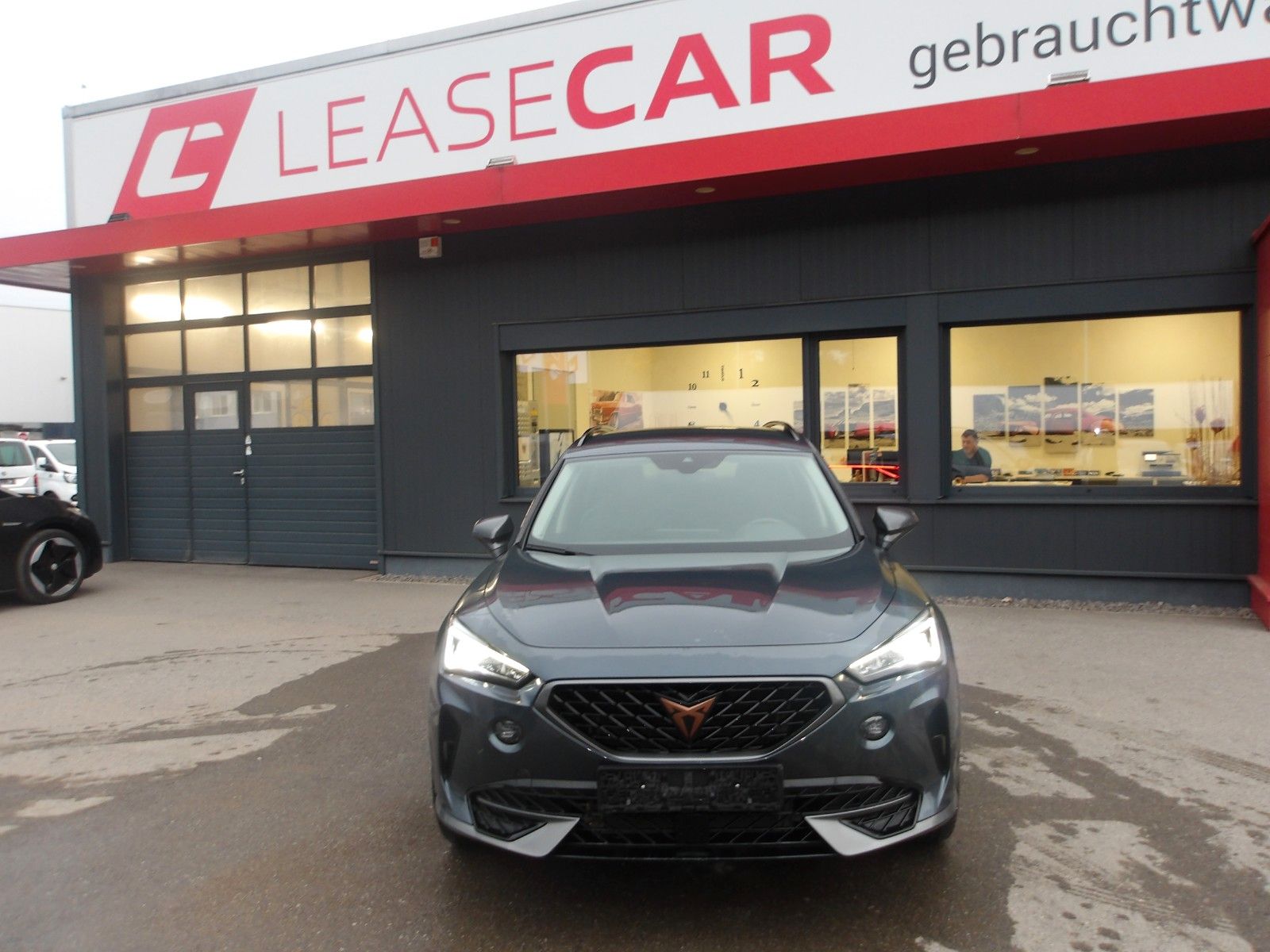 Cupra Formentor 1.5 TSI DSG EXP € 16250.- imagem 2