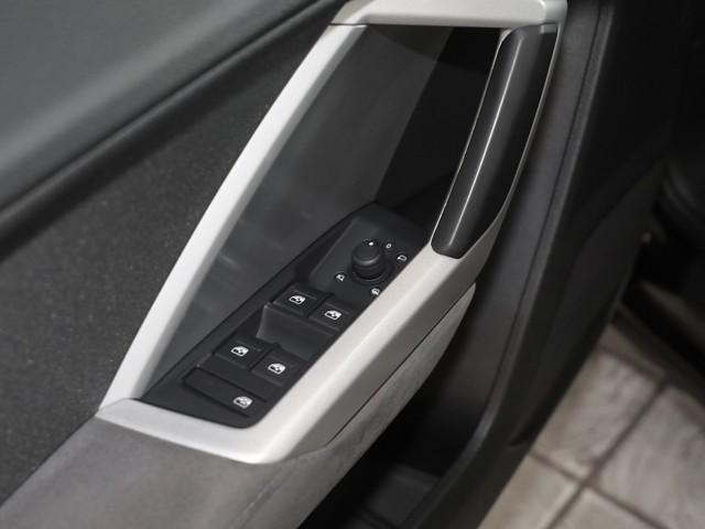 Audi Q3 Sportback 45 TFSI quattro AHK ACC SHZ Navi+ K, миниатюра 14