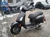 Piaggio Vespa GTS 125 ABS - Piaggio Motorräder in Berlin