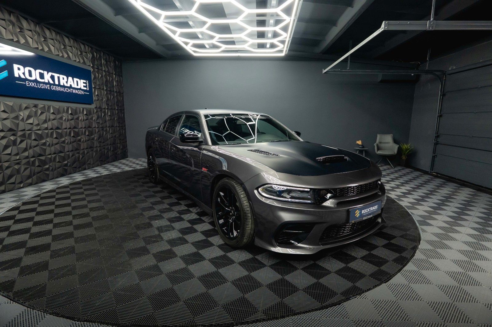 Fahrzeugabbildung Dodge Charger 6.4 V8 SRT 392 SCAT PACK Performance LED