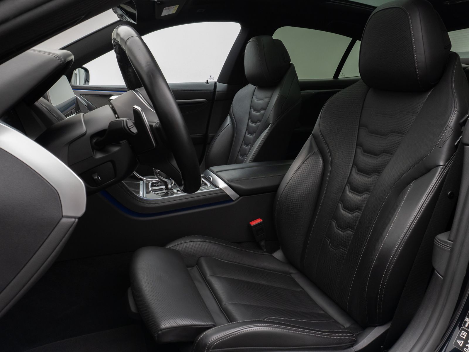 Fahrzeugabbildung BMW M850i xD GranCoupé Panorama Laser H/K SoftCl 20"