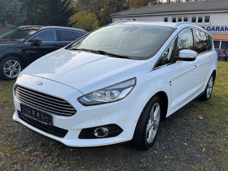 Ford S-Max S-Max Diesel 2.0 TDCi Aut. Titanium