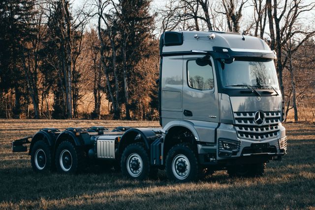 Mercedes-Benz 4158 AK 8X8  Expeditions und Allrad Wohnmobil