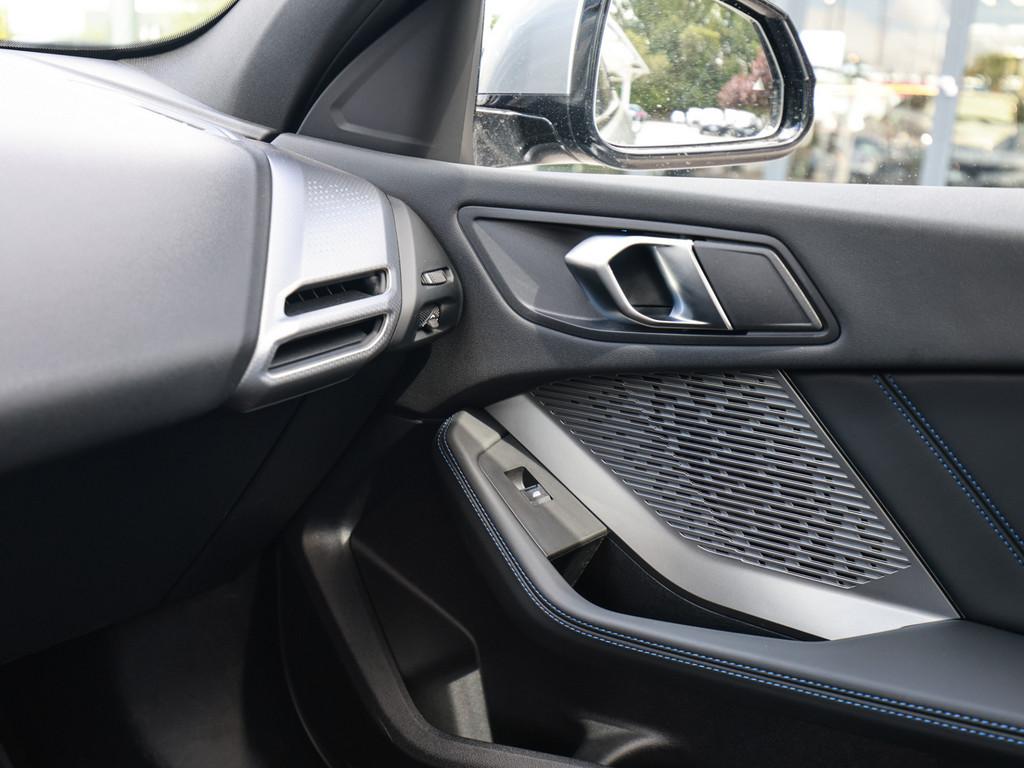BMW 1 Series M-Sport PANO LED ACC NAVI KAMERA SHZ PDC, миниатюра 19