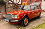 Mercedes-Benz Mercedes W123 240D Touring , Oldtimer - Mercedes-Benz 240 mit Diesel-Antrieb: Kombi