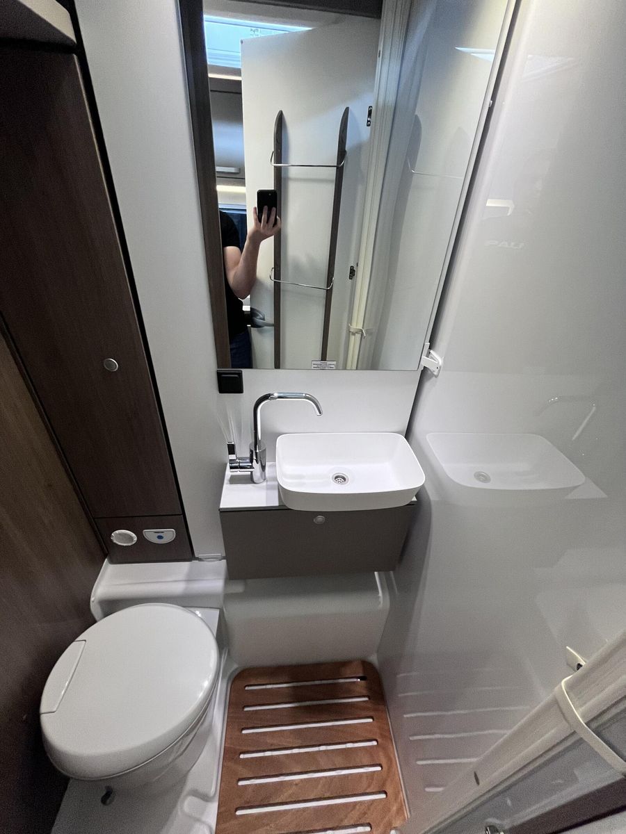 Fahrzeugabbildung Carado T 328 BIS ZU 13.000  SPAREN !!!