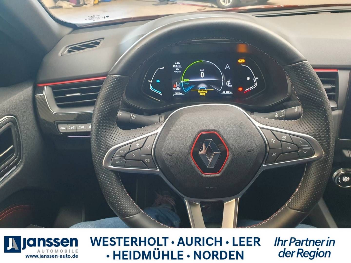 Fahrzeugabbildung Renault ARKANA R.S. LINE E-TECH 145 (MY21)