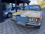 Mercedes-Benz Mercedes W123 Serie1 280 von 1976 - Mercedes-Benz S123