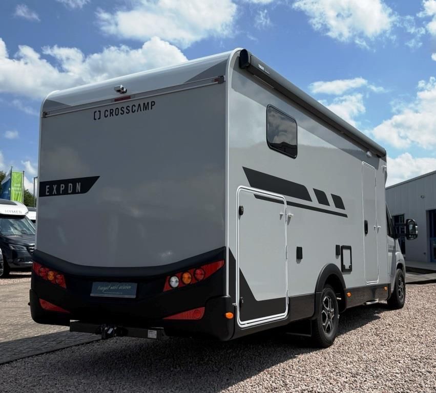 Fahrzeug Übersicht 4 Fahrzeugabbildung Crosscamp EXPDN 7.4 E Verfüg./Sparen Sie 5.347,- €