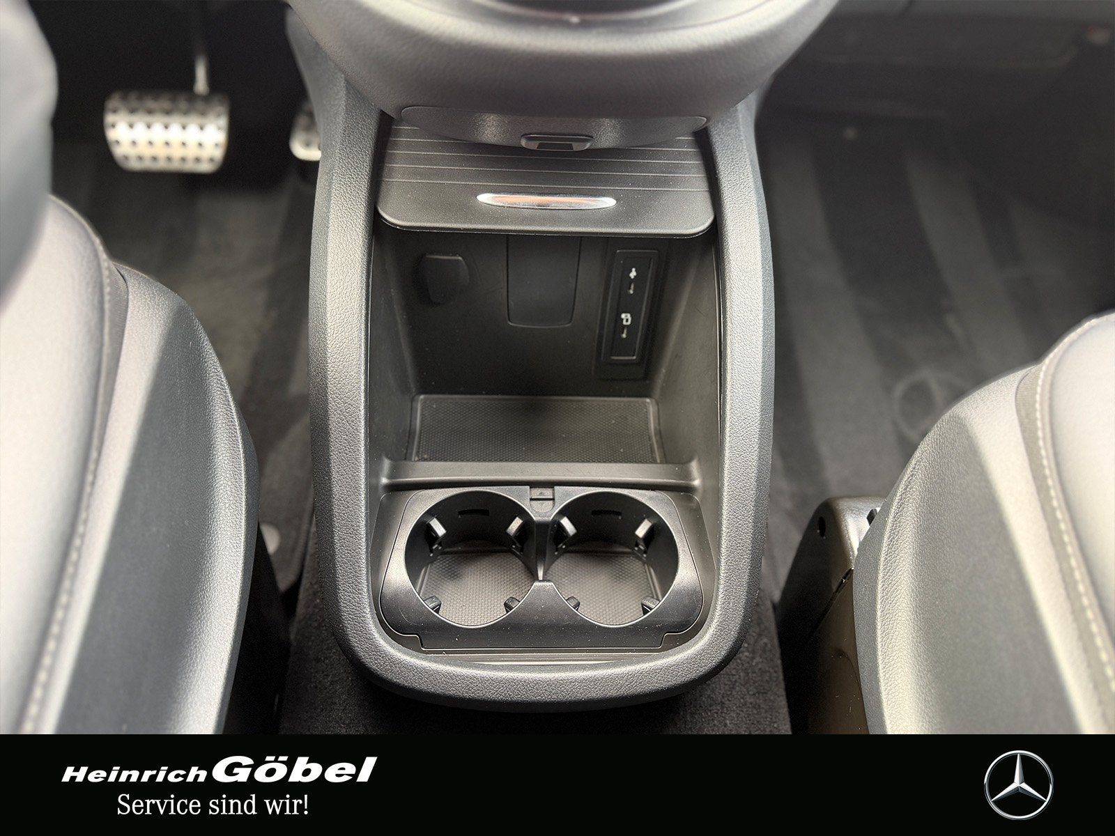 Fahrzeugabbildung Mercedes-Benz V 300 d Avantgarde Edition2020 4MA extralang