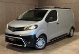 Toyota Proace 2.0D Aut. - silberne Toyota Proace (Verso)