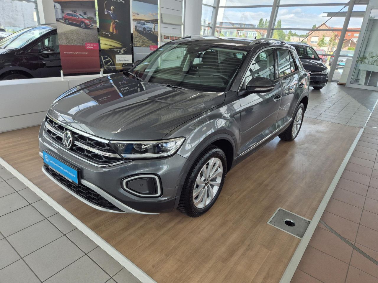 Volkswagen T-Roc Style NAVI APP CLIMATR AMBI LM DIGI LED foto 3