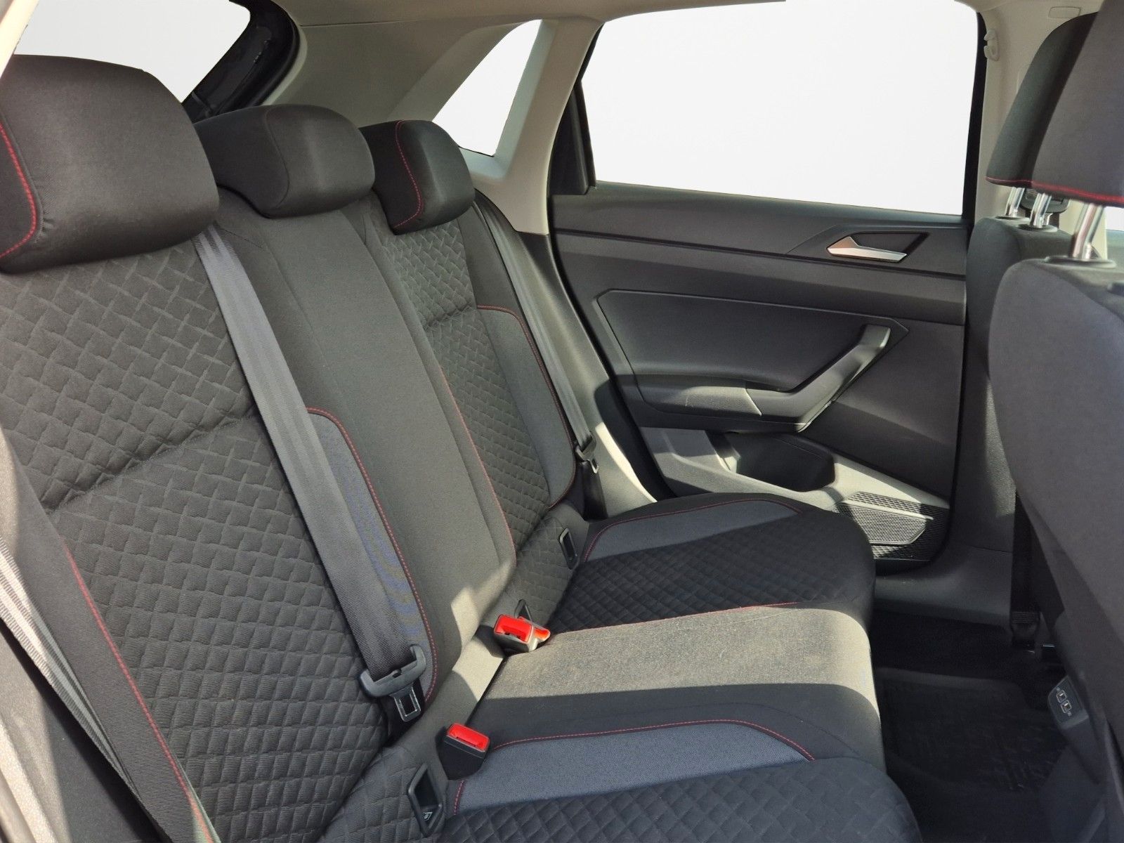 Fahrzeugabbildung Volkswagen POLO JOIN ACC NAVI KLIMAAUT TEL SHZ KAM ALLWETT