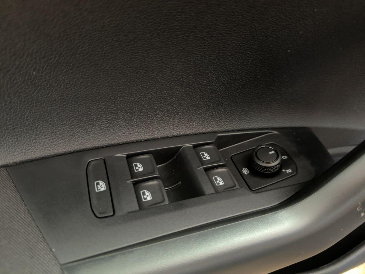 Volkswagen Taigo 1.0 TSI Klima App-Connect SHZ PDC Telefon, миниатюра 13