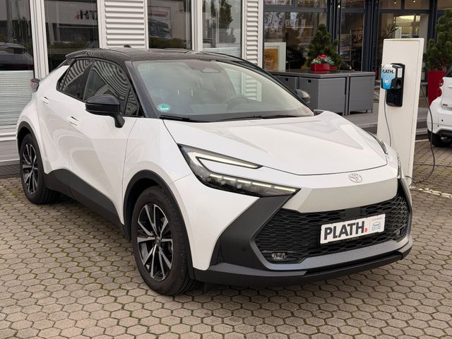 Toyota C-HR  Hybrid FWD Black&White