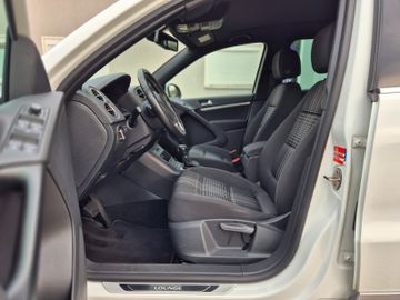 Volkswagen Tiguan - 12
