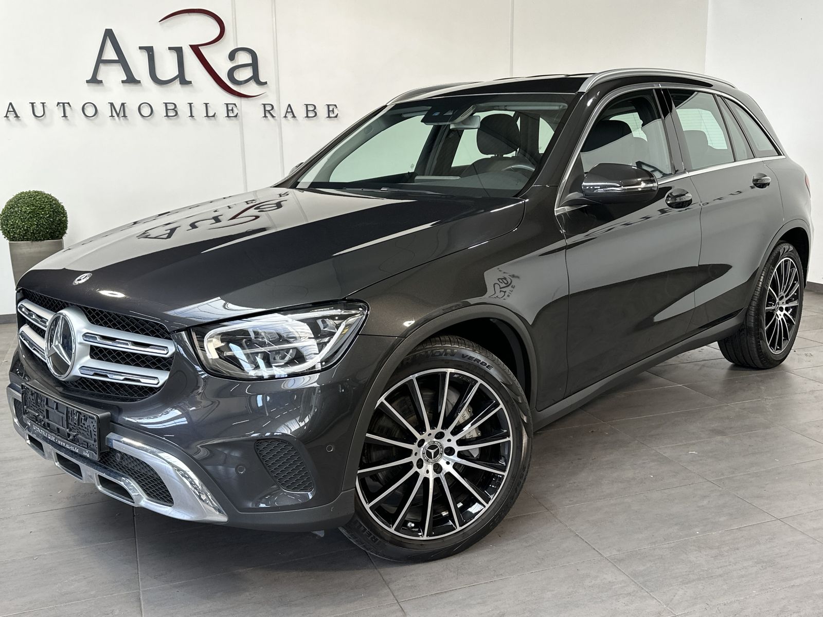 Fahrzeugabbildung Mercedes-Benz GLC 400d 4Matic AMG-Line NAV+LED+KAMERA+20ZO+1HD