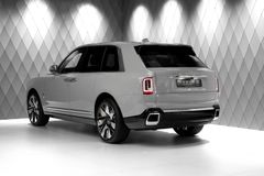 Cullinan Series II 2025 GREY/ORANGE 4 SEATS STAR