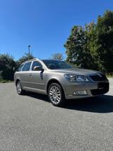 Skoda Octavia 1.6 TDI Ambiente Combi Ambiente L+K - gebrauchte Skoda Octavia aus dem Jahr 2010