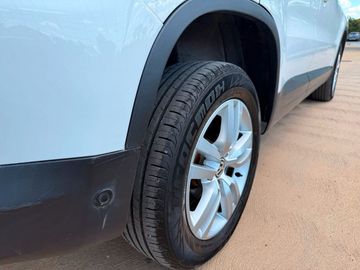 Volkswagen Tiguan - 6