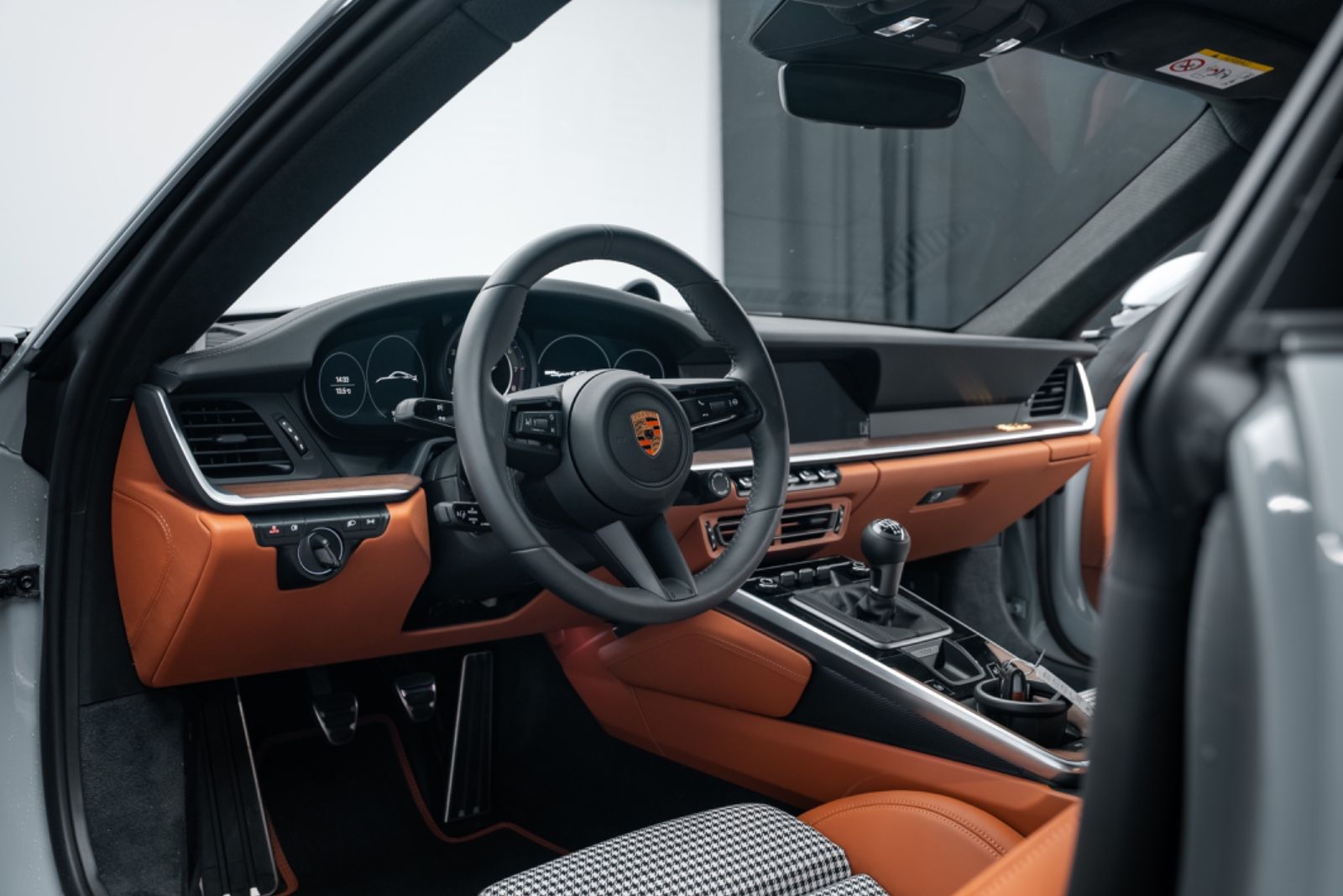 Fahrzeugabbildung Porsche Porsche 911 Sport Classic HERITAGE/360/BURMESTER