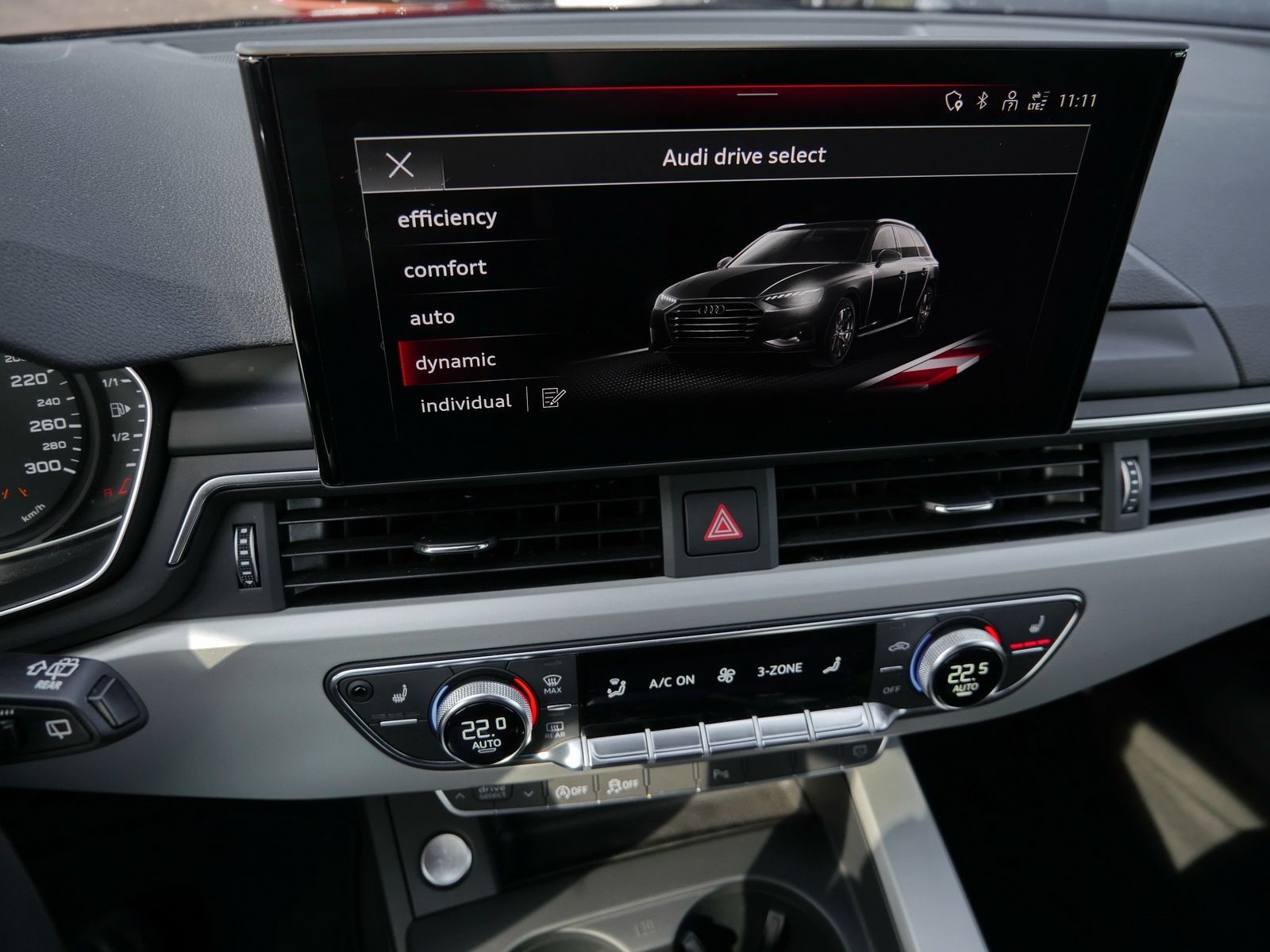 Audi A4 - Bild 20