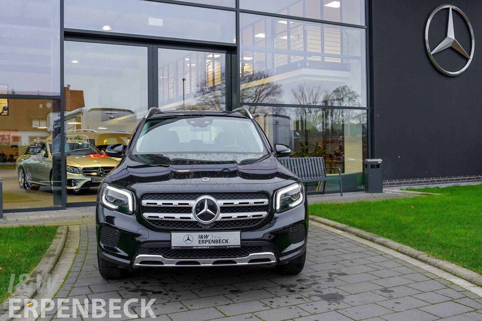 Fahrzeugabbildung Mercedes-Benz GLB 200 d Progressive Multibeam Kam EasyP Totwkl