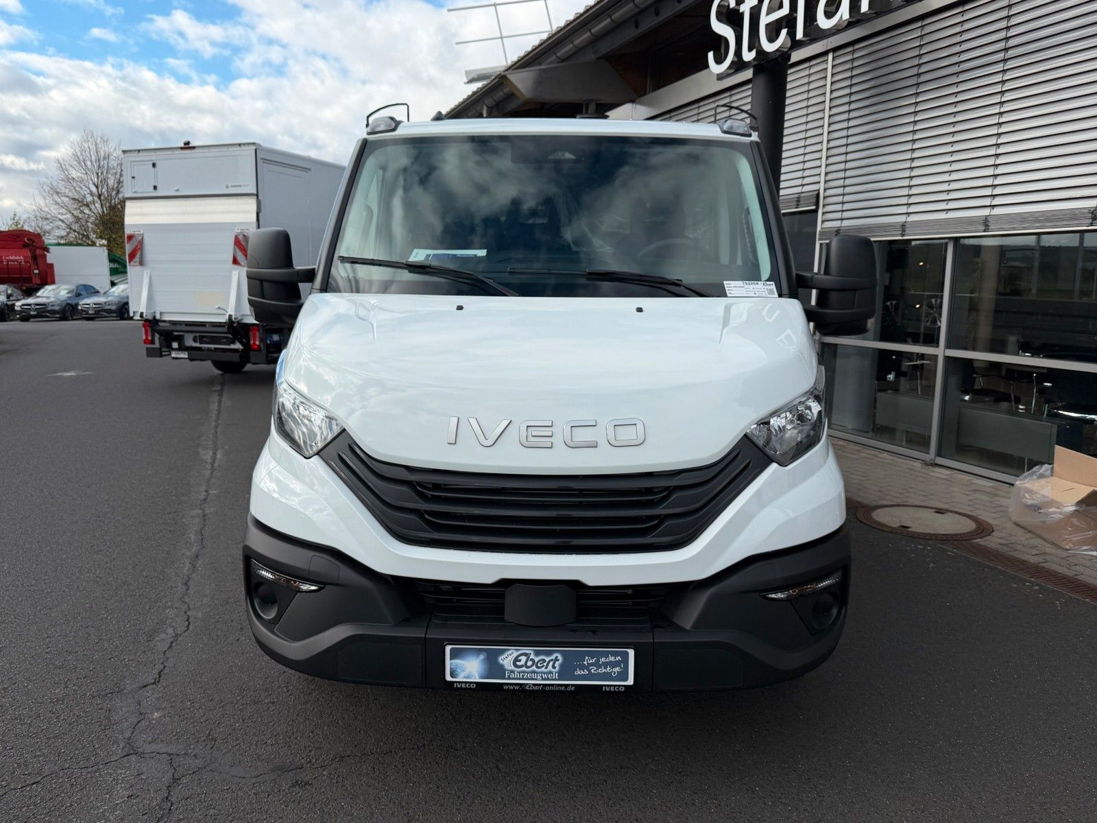 Fahrzeugabbildung Iveco Daily 35S14 A8*R3.450mm*Automatik*Kamera*3Sitze*